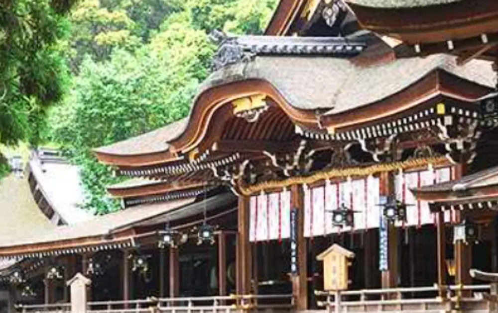 大神神社拝殿