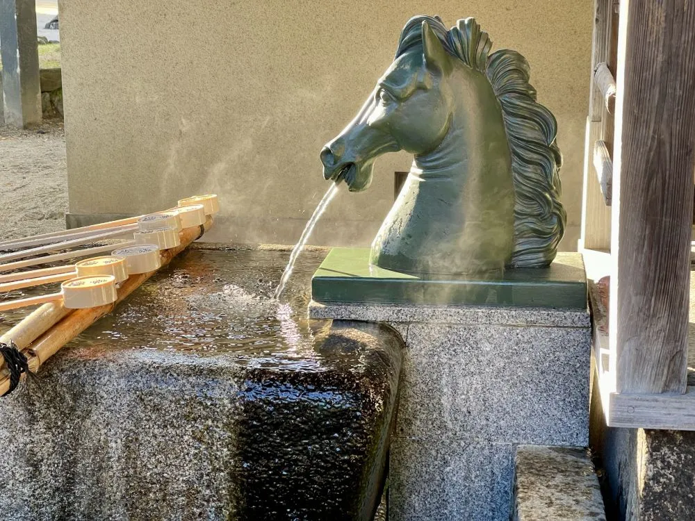 藤森神社の手水舎