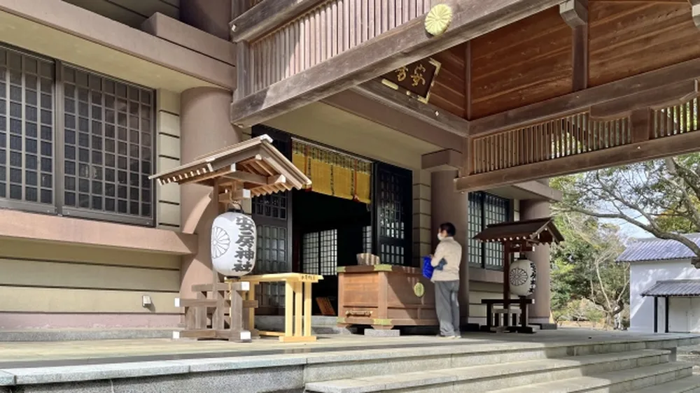 安房神社