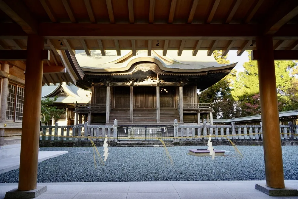 阿蘇神社(拝殿)