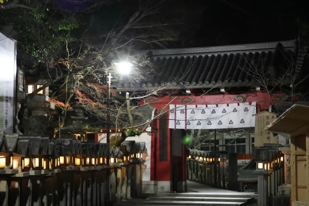 朝護孫子寺
