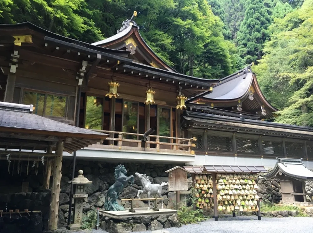 貴船神社