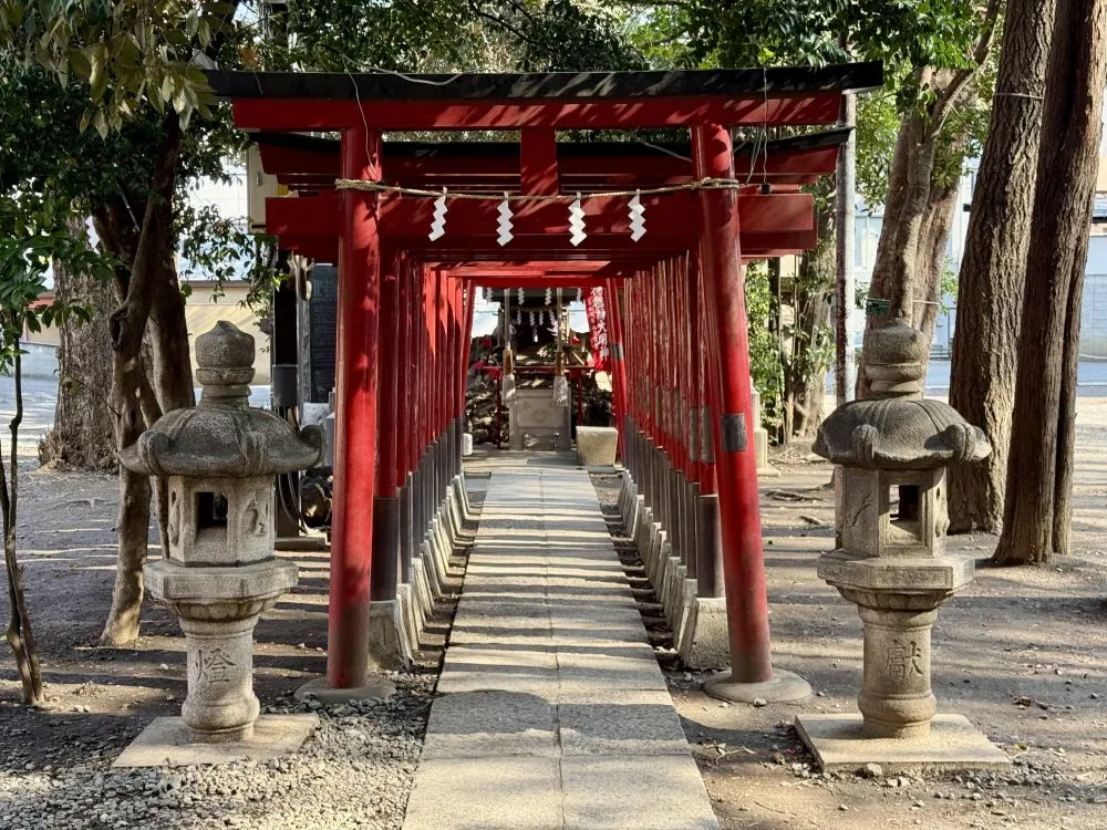 花園神社（威徳稲荷神社）