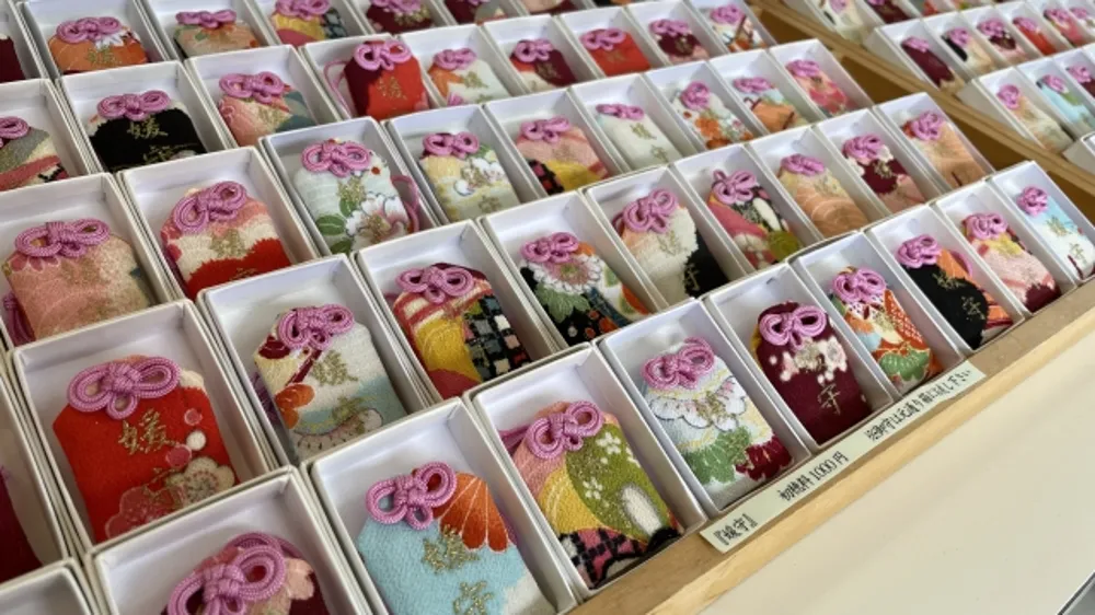 下鴨神社(媛守)