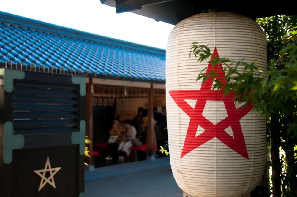 晴明神社（五芒星）
